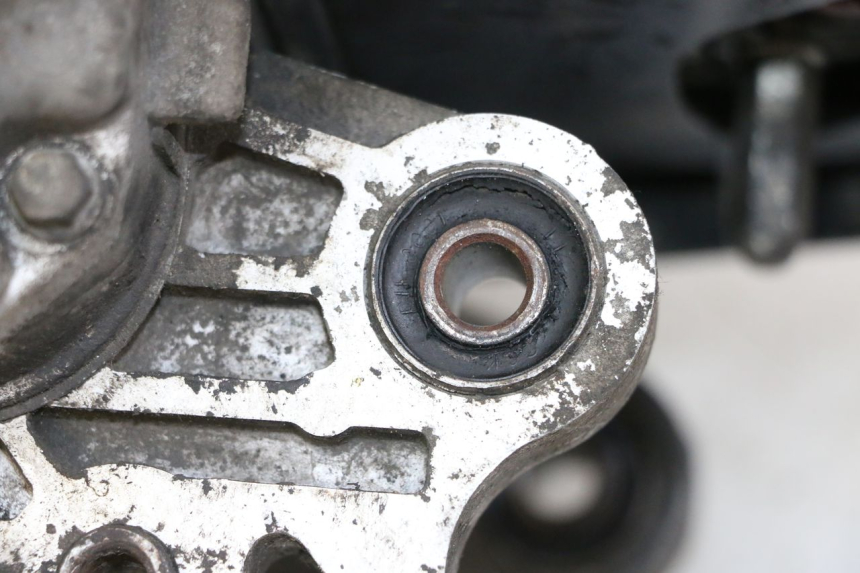 photo de MOTOR JM MOTORS SANTANA 50 (2014 - 2023) - Detalles de los puntos de fijación