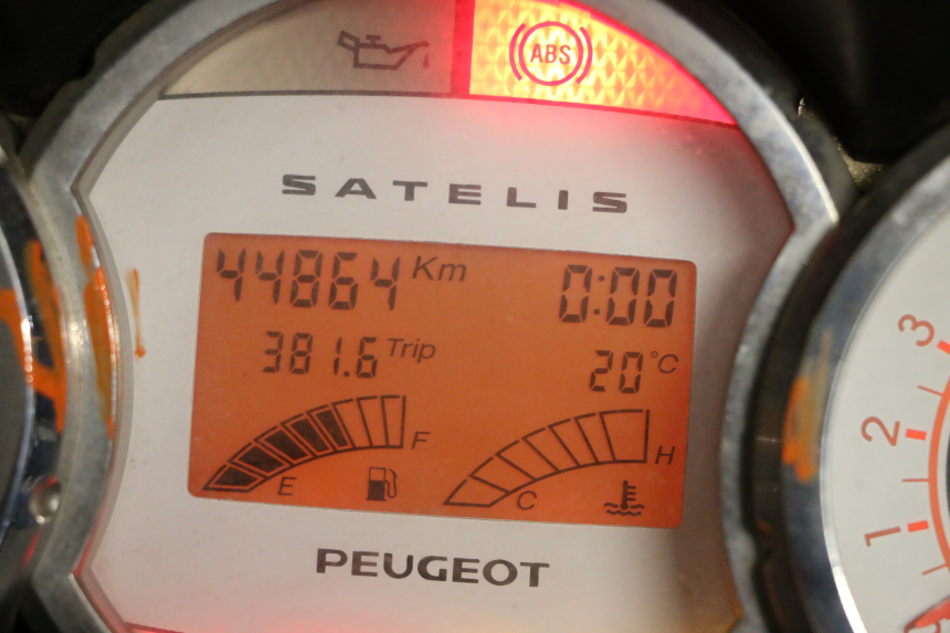 photo de MOTOR PEUGEOT SATELIS 125 (2006 - 2009)