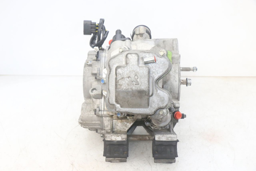 photo de MOTOR PEUGEOT SATELIS 125 (2013 - 2018) - Inspección visual detallada