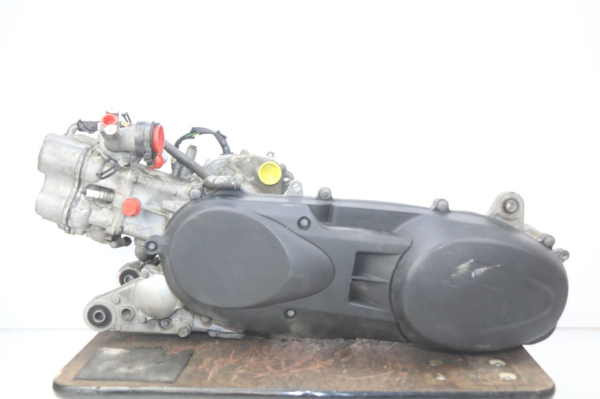 photo de MOTOR SUZUKI SIXTEEN 125 (2008 - 2010)