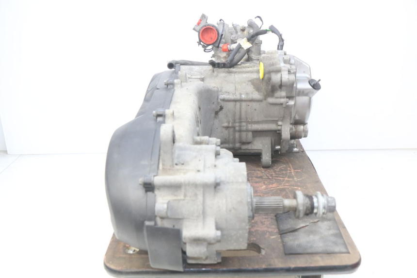 photo de MOTOR SUZUKI SIXTEEN 125 (2008 - 2010)