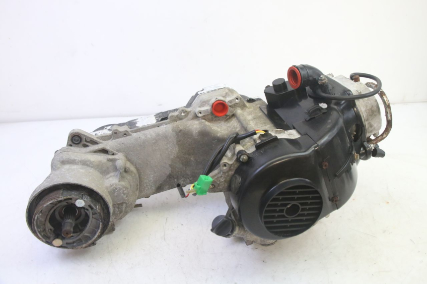 photo de MOTOR SUKIDA TOP 1 50 (2003 - 2010) - Detalles de los puntos de fijación