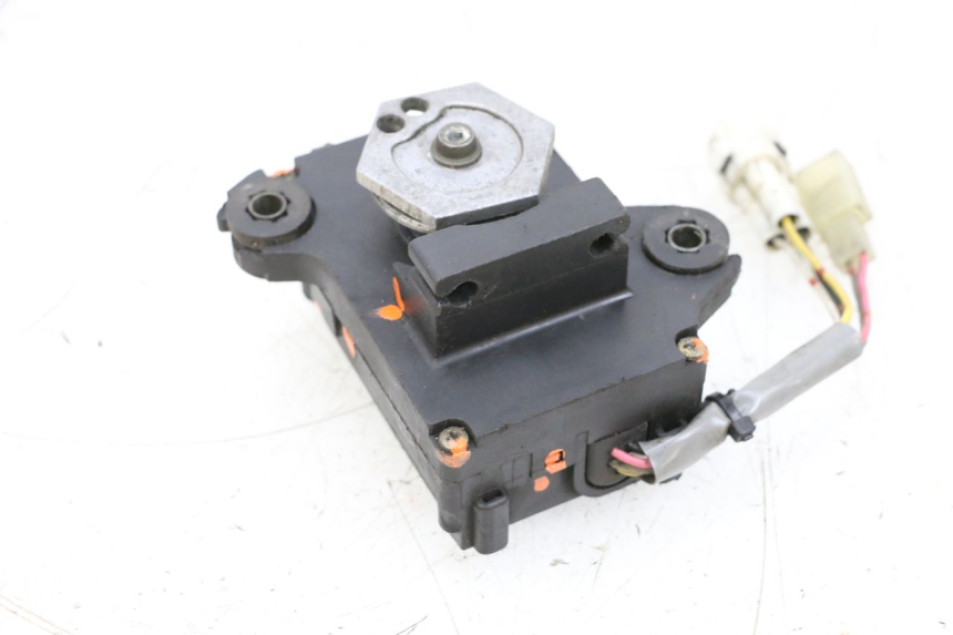 photo de MOTOR VALVULAS ESCAPE SUZUKI GSXR GSX-R 1000 (2003 - 2004) - Características distintivas