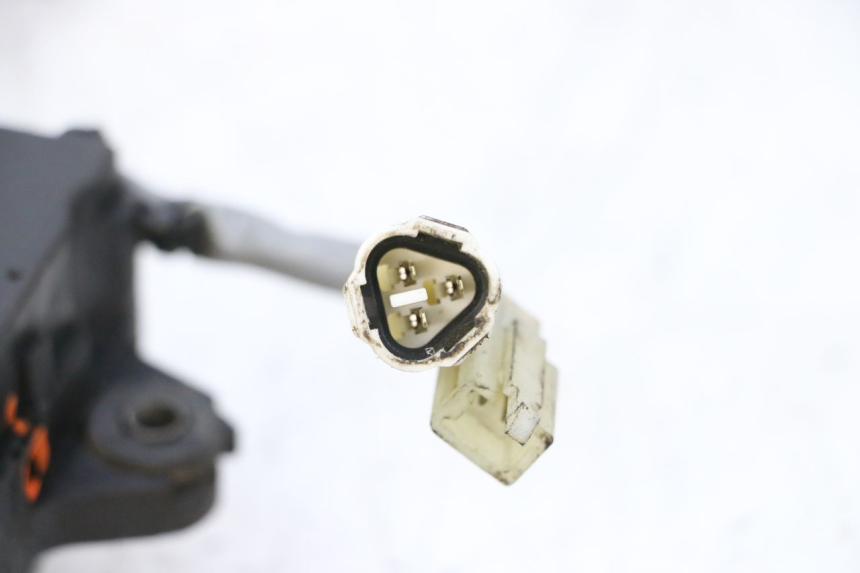 photo de MOTOR VALVULAS ESCAPE SUZUKI GSXR GSX-R 1000 (2003 - 2004) - Recambio usado revisado