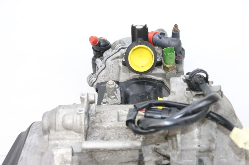 photo de MOTOR PIAGGIO VESPA GTS SUPER IE 125 (2009 - 2016) - Zoom sobre los componentes