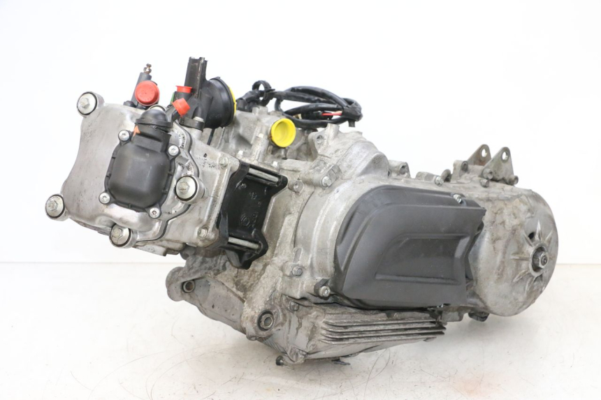 photo de MOTOR PIAGGIO VESPA GTS SUPER IE 125 (2009 - 2016) - Recambio usado revisado