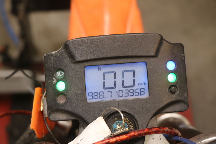 photo de MOTOR ZHEJIANG XMOTOS XB-81 50