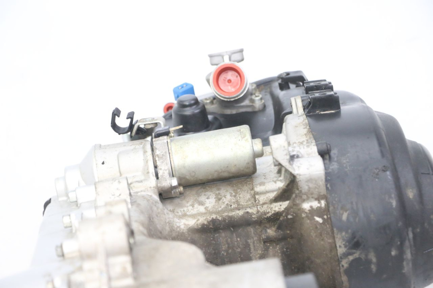 photo de MOTOR PIAGGIO ZIP 4T 50 (2018 - 2020) - Detalles de los puntos de fijación