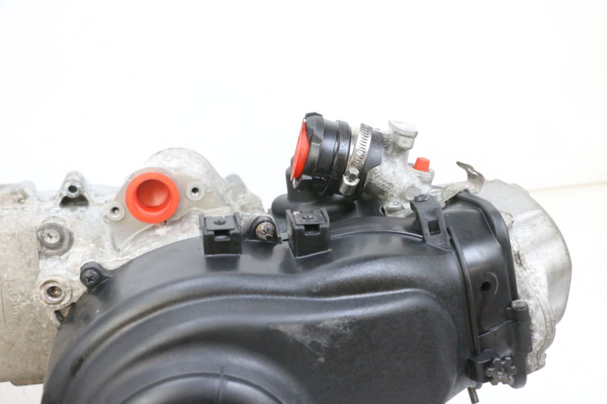 photo de MOTOR PIAGGIO ZIP 4T 50 (2018 - 2020) - Características distintivas