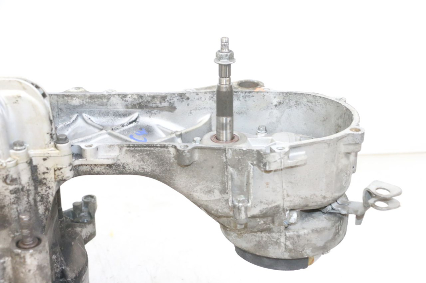 photo de MOTOR PIAGGIO ZIP 4T 50 (2018 - 2020) - Otra perspectiva