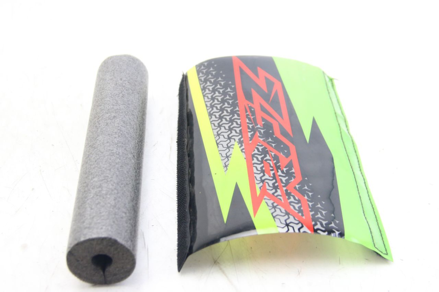 photo de ESPUMA DE MANILLAR APOLLO RFZ 150