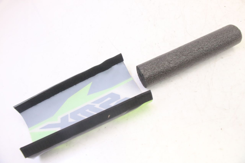 photo de ESPUMA DE MANILLAR APOLLO RFZ 125