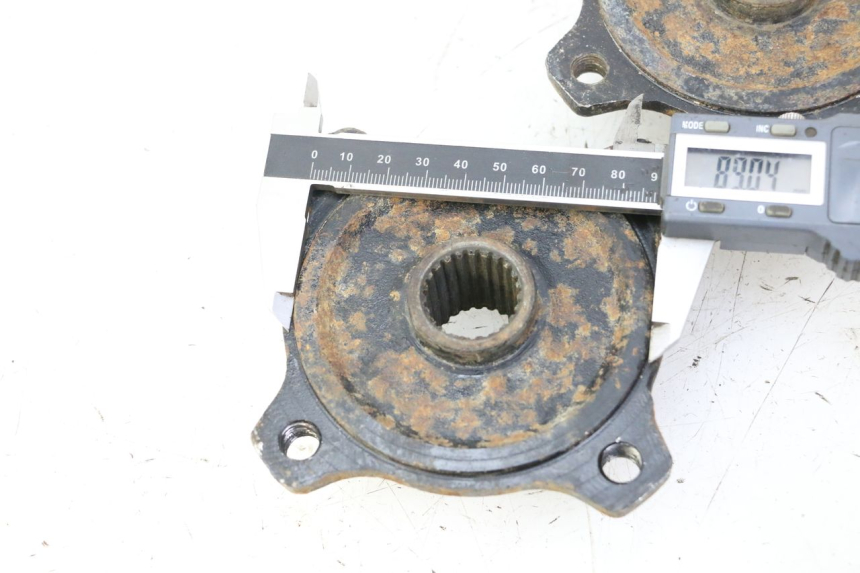 photo de CUBO RUEDA TRASERA KEROX BAZOOKA 110