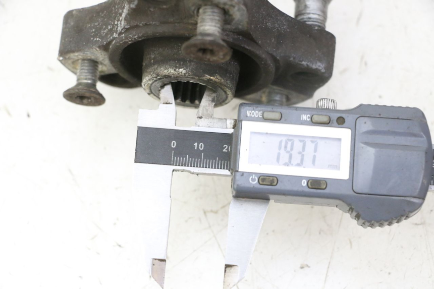 photo de BUJE DE RUEDA TRASERA PEUGEOT ELYSTAR 50 (2002 - 2014)