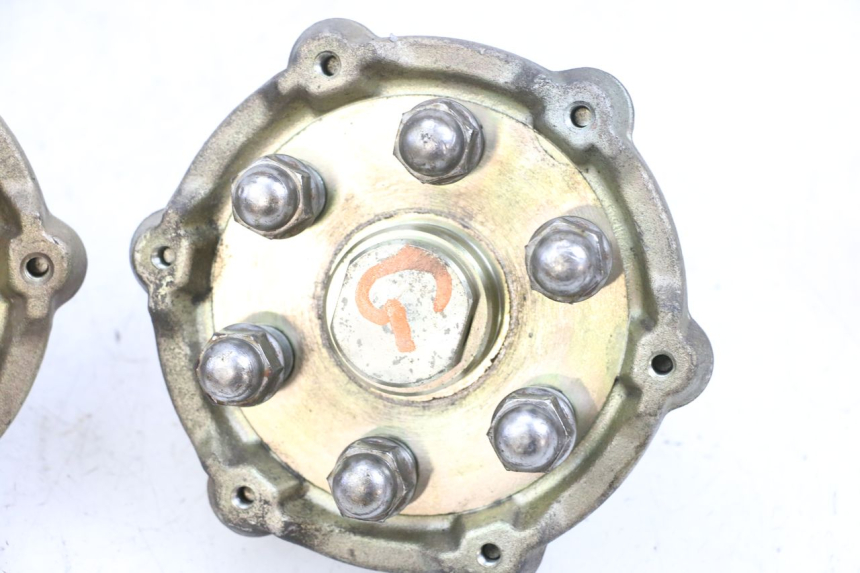 photo de CUBO RUEDA DELANTERA ADIVA AD3 300 (2014 - 2020)