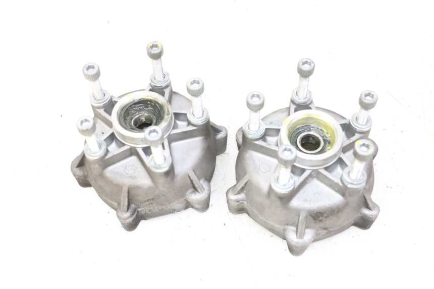photo de CUBO RUEDA DELANTERA PIAGGIO MP3 HPE 310 (2024 - 2025)