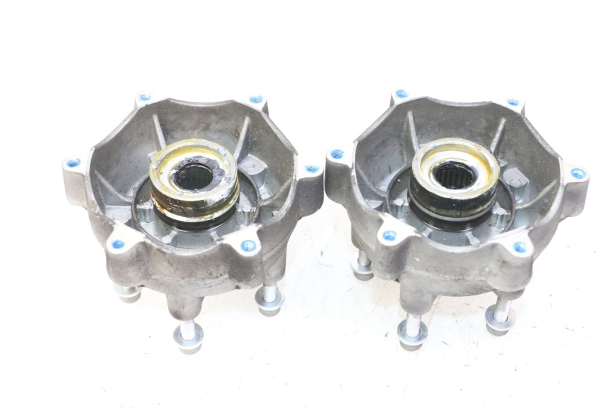 photo de CUBO RUEDA DELANTERA PIAGGIO MP3 HPE 310 (2024 - 2025)