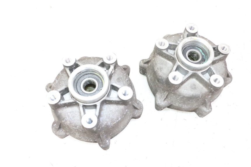 photo de CUBO RUEDA DELANTERA PIAGGIO MP3 500 (2014 - 2016)