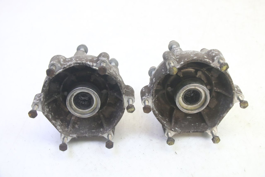 photo de BUJE DE RUEDA DELANTERA PIAGGIO MP3 RL 250 (2007 - 2010) - Zoom estado de uso