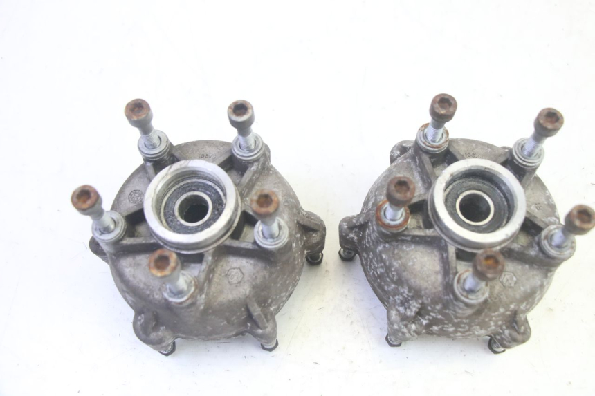 photo de BUJE DE RUEDA DELANTERA PIAGGIO MP3 RL 250 (2007 - 2010) - Vista general del producto