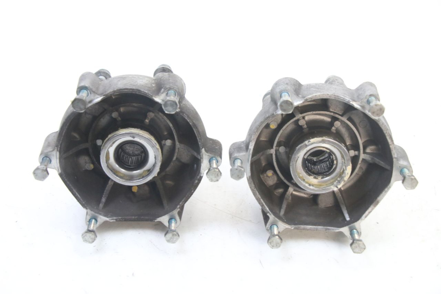photo de CUBO RUEDA DELANTERA PIAGGIO MP3 500 (2014 - 2016)