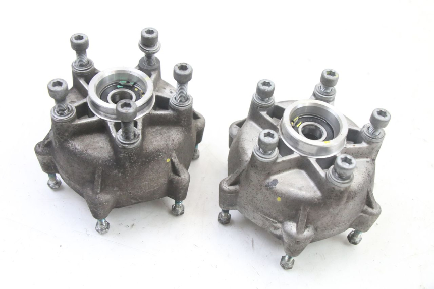 photo de CUBO RUEDA DELANTERA PIAGGIO MP3 500 (2014 - 2016)