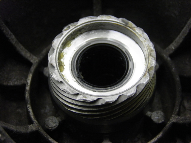 photo de CUBO RUEDA DELANTERA PIAGGIO MP3 RL 125 (2008 - 2009)