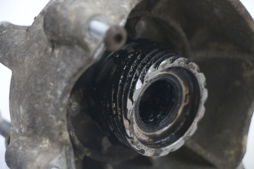 photo de BUJE DE RUEDA DELANTERA PIAGGIO VESPA GRANTURISMO 125 (2003 - 2007)