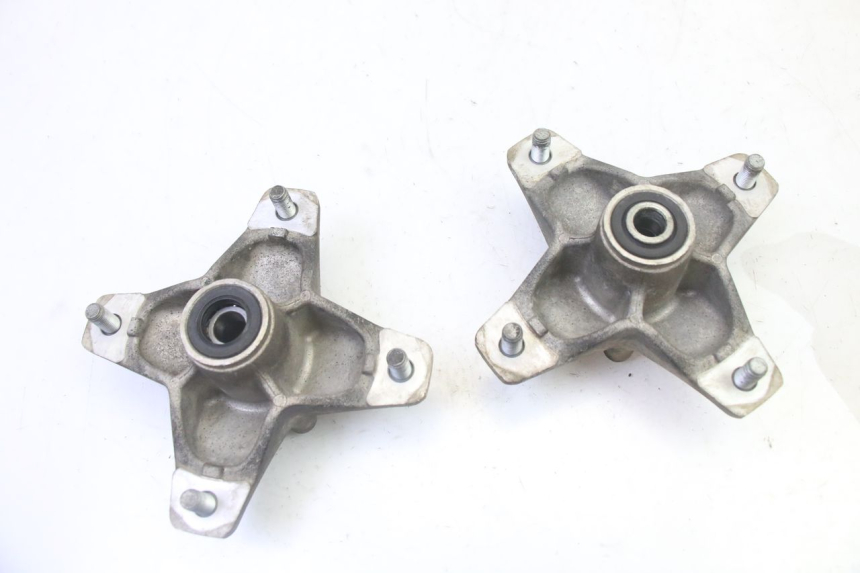 photo de CUBO RUEDA DELANTERA YAMAHA YFM R RAPTOR 250 (2008 - 2014)