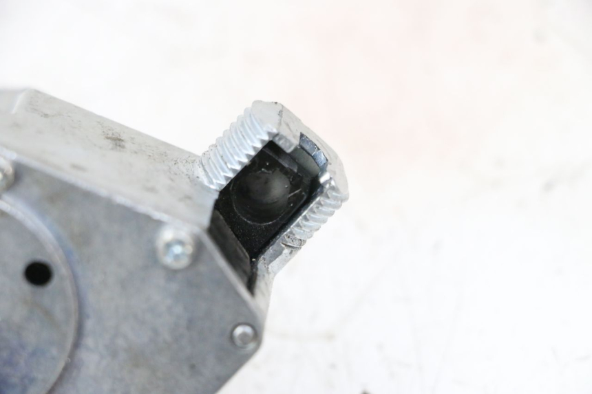 photo de CERRADURA DE ENCENDIDO MBK BOOSTER SPIRIT NAKED 50 (2004 - 2017) - Otra perspectiva