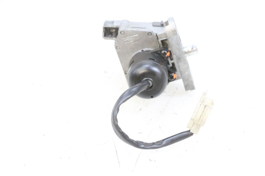 photo de CERRADURA DE ENCENDIDO YAMAHA BW'S EASY 50 (2013 - 2016) - Vista general del producto