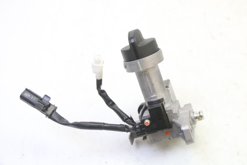 photo de CLAUSOR PIAGGIO MP3 HPE 310 (2024 - 2025)
