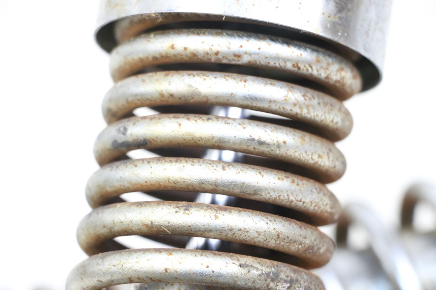 photo de PAR AMORTIGUADOR SUZUKI GZ MARAUDER 125 (1998 - 2004)