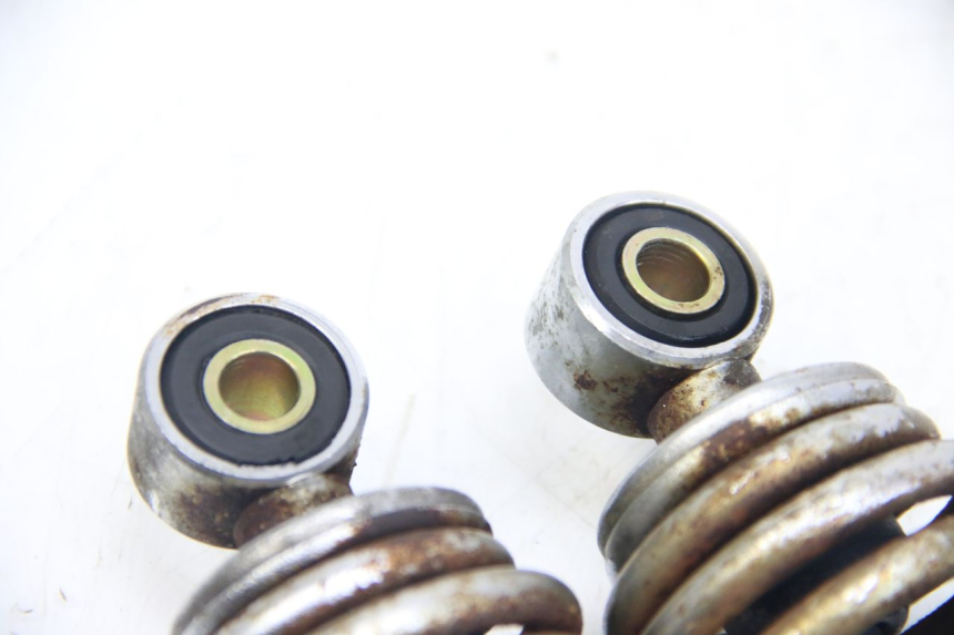 photo de PAR AMORTIGUADOR TRASERO YAMAHA SR 125 (1982 - 2003)