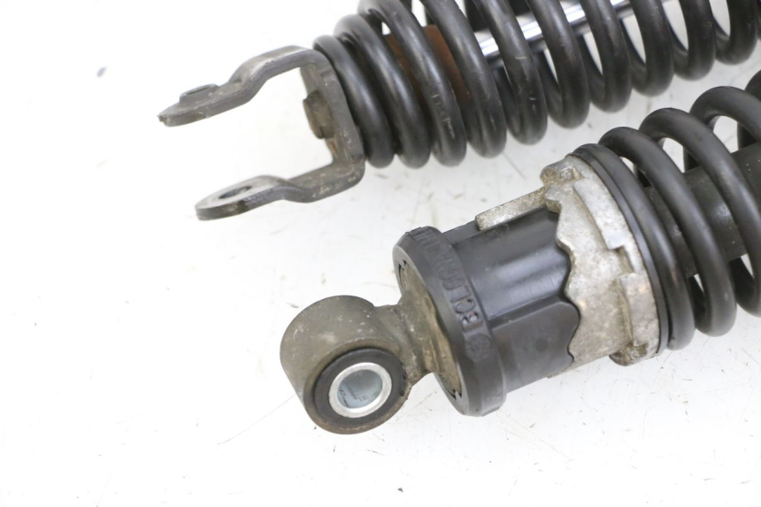 photo de PAR AMORTIGUADOR TRASERO YAMAHA YP MAJESTY 125 (2002 - 2006) - Recambio usado revisado