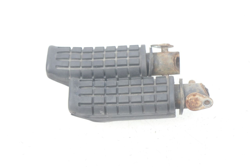 photo de PAR REPOSAPIES TRASERA HONDA CBR R 125 (2003 - 2006)