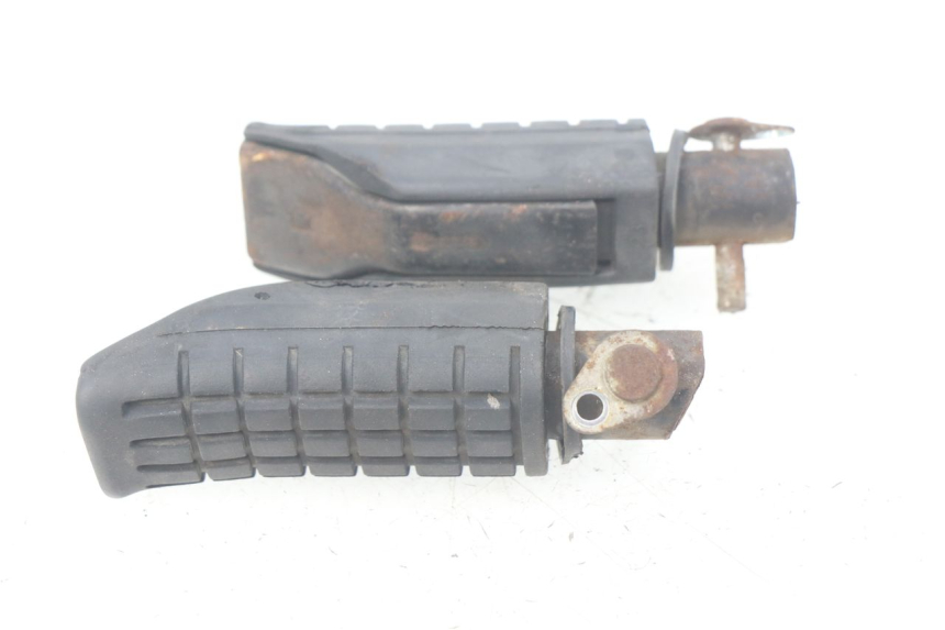 photo de PAR REPOSAPIES TRASERA HONDA CBR R 125 (2003 - 2006)