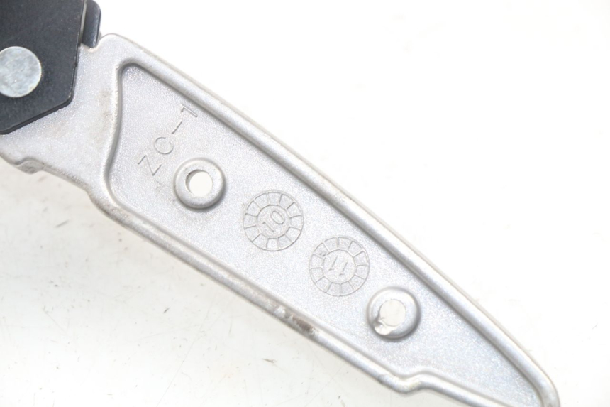 photo de PAR DE APOYAPIÉS TRASEROS PEUGEOT CITYSTAR 50 (2013 - 2017)