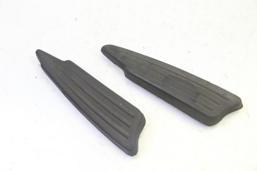 photo de PAR DE APOYAPIÉS TRASEROS PEUGEOT CITYSTAR 50 (2013 - 2017)