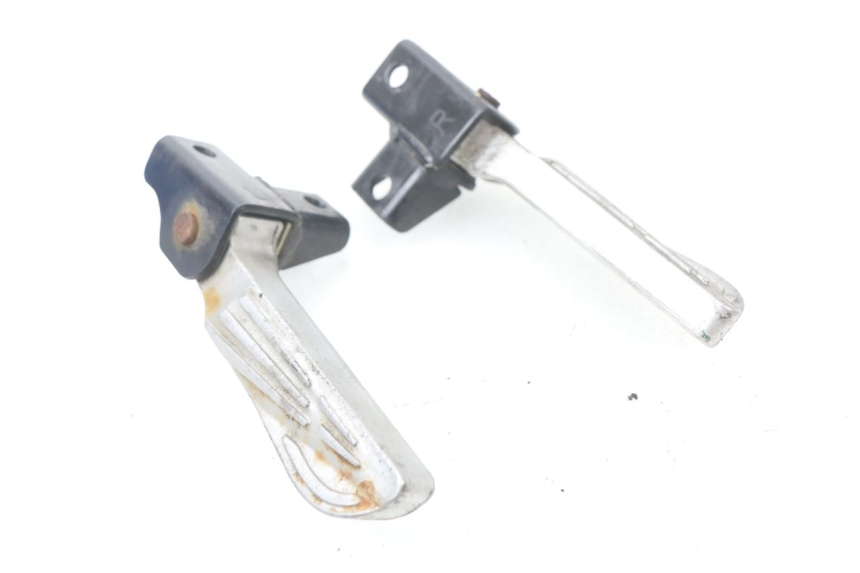 photo de PAR REPOSAPIES TRASERA SYM FIDDLE 3 III 50 (2014 - 2020)