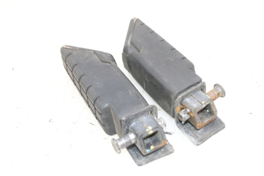 photo de PAR REPOSAPIES TRASERA MBK FLIPPER 115 (2013 - 2017) - Detalle de la pieza