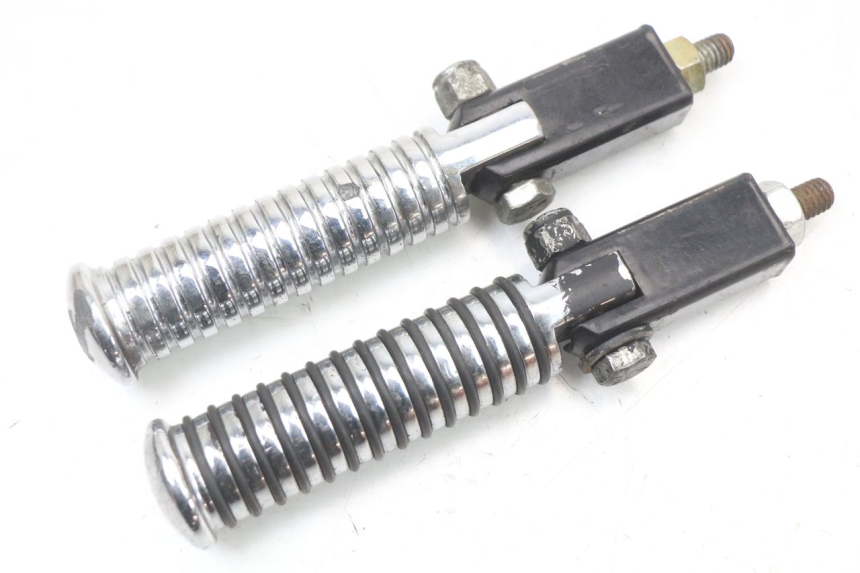 photo de PAR REPOSAPIES TRASERA HARLEY DAVIDSON SPORTSTER XL CUSTOM 1200 (2003 - 2004)