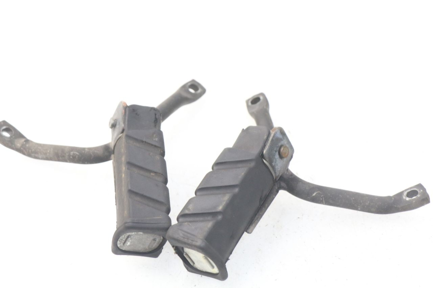 photo de PAR REPOSAPIES TRASERA HONDA SES DYLAN 125 (2002 - 2006)