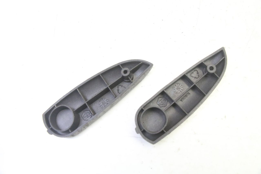 photo de PAR REPOSAPIES TRASERA PIAGGIO LIBERTY 4T 50 (2009 - 2015)