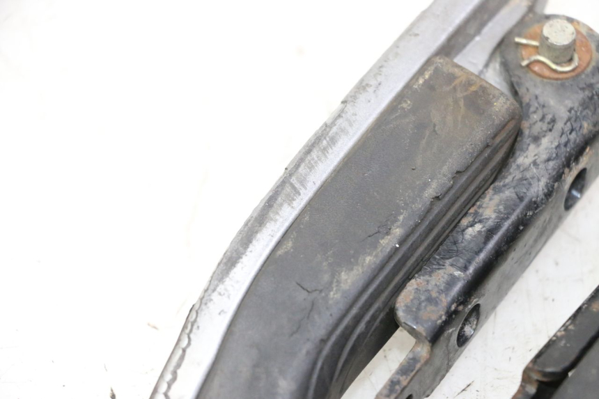 photo de PAR REPOSAPIES TRASERA PIAGGIO MP3 500 (2014 - 2016)