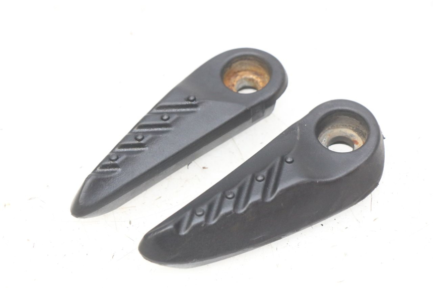 photo de PAR DE APOYAPIÉS TRASEROS MBK OVETTO 2T 50 (2007 - 2017)