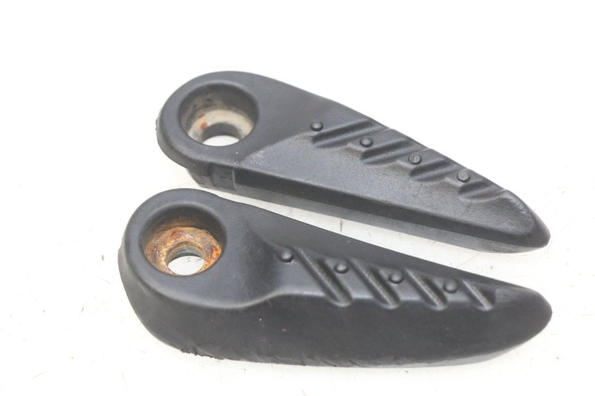 photo de PAR DE APOYAPIÉS TRASEROS MBK OVETTO 2T 50 (2007 - 2017)