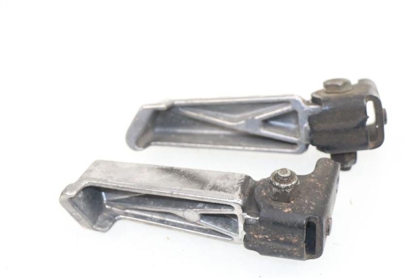 photo de PAR DE APOYAPIÉS TRASEROS PEUGEOT LUDIX 50 (2008 - 2017)