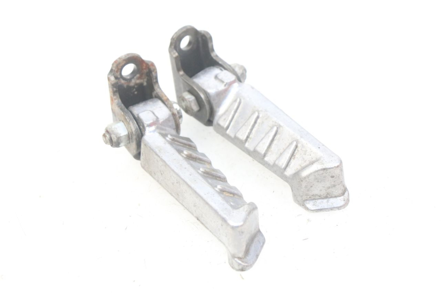 photo de PAR DE APOYAPIÉS TRASEROS PEUGEOT LUDIX BLASTER 50 (2006 - 2014)