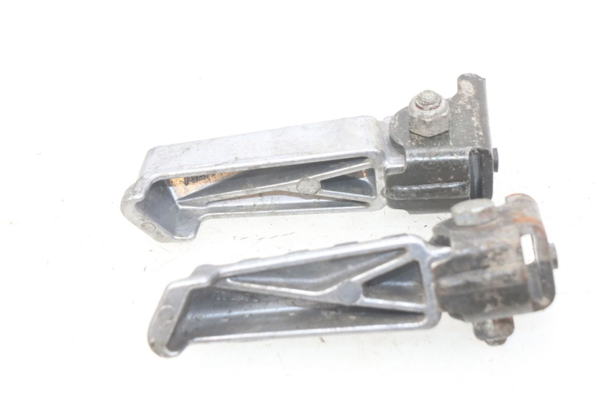 photo de PAR DE APOYAPIÉS TRASEROS PEUGEOT LUDIX BLASTER 50 (2006 - 2014)